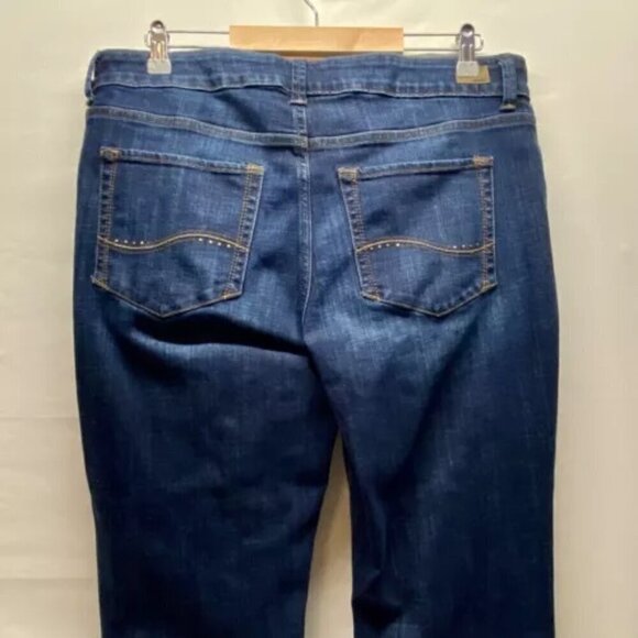 LEE Straight Leg Regular Fit Mid Rise Secretly Shapes Jeans Women's Sz 16 Short - Picture 4 of 11